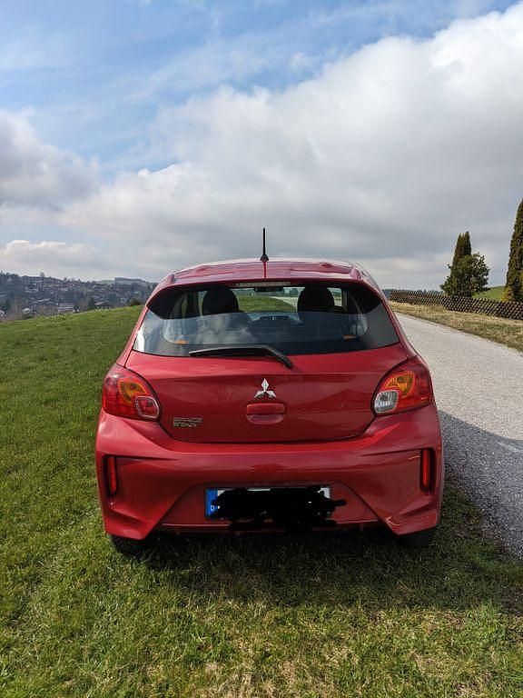 Gebraucht Mitsubishi Space Star Select 71 PS (52 kW) 2024 Rot Kleinwagen