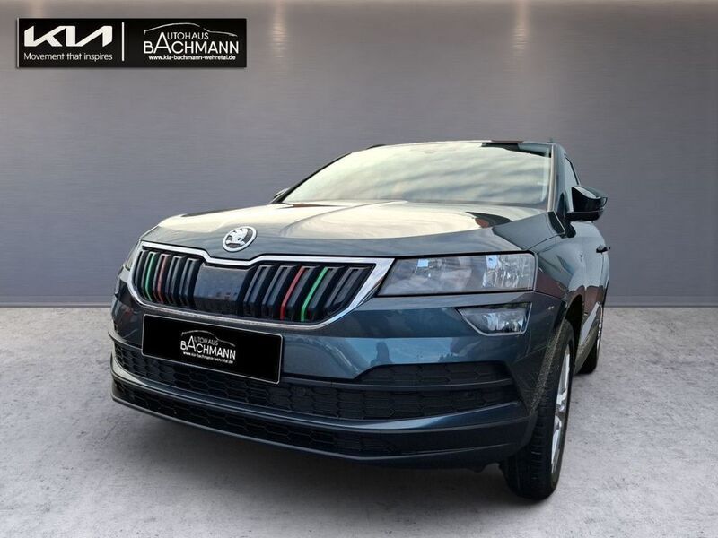 Grau Gebraucht 2018 Skoda Karoq Style SUV | 17.980 € (Fairer Preis) - Bild 1/4