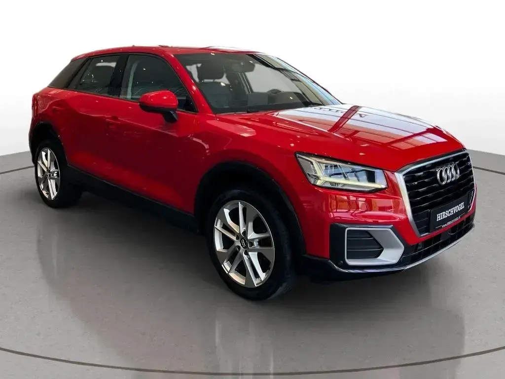 Gebraucht Audi Q2 Design 150 PS (110 kW) 2017 Rot SUV
