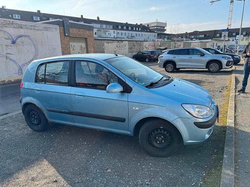 Gebraucht Hyundai Getz 67 PS (49 kW) 2006 Blau Kleinwagen