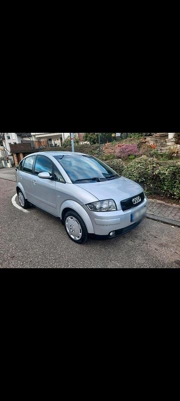 Second-hand Audi A2 75 CP (55 kW) 2001 Argintiu Hatchback