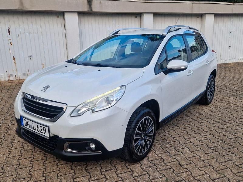 Weiß Gebraucht 2016 Peugeot 2008 SUV | 5.250 € (Superpreis) - Bild 1/4
