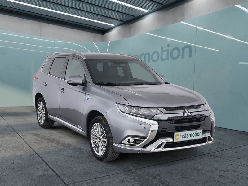 Grau Gebraucht 2019 Mitsubishi Outlander P-HEV Edition SUV | 22.190 € (Fairer Preis) - Bild 1/4
