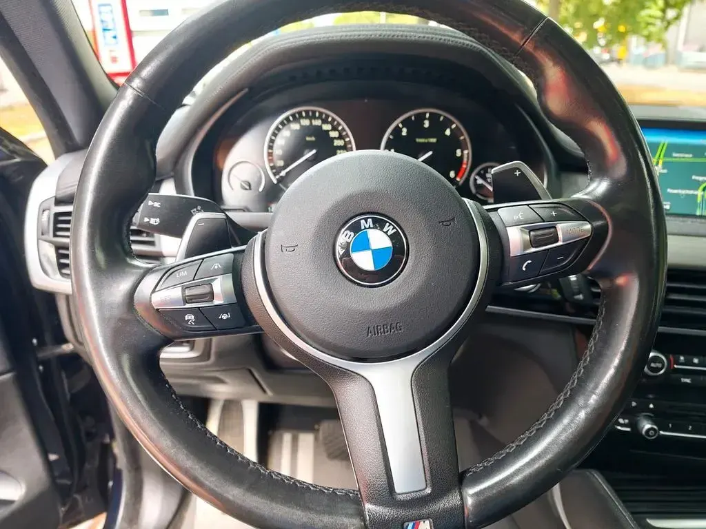 Gebraucht BMW X6 M50 Performance 381 PS (280 kW) 2016 Schwarz SUV