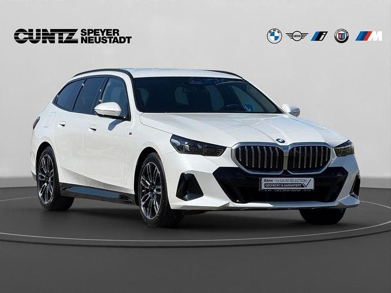 Gebraucht BMW 520 Performance 197 PS (144 kW) 2024 Weiß Kombi