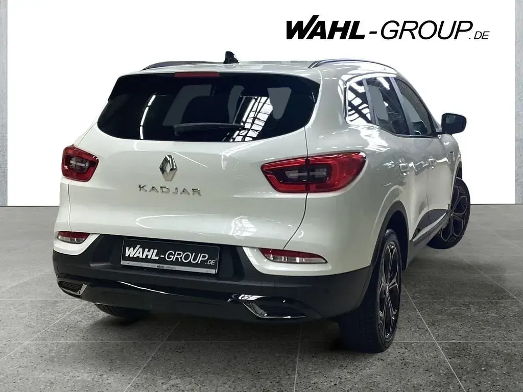 Gebraucht Renault Kadjar Black Edition 158 PS (116 kW) 2021 Weiß SUV