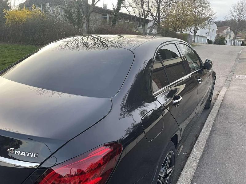Gebraucht Mercedes C300e 331 PS (243 kW) 2020 Schwarz Limousine
