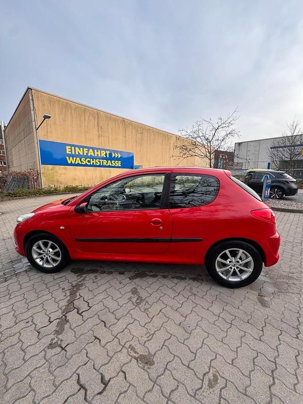Gebraucht Peugeot 206+ 2009 Rot Kleinwagen