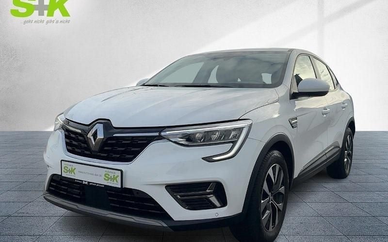 Schneeweiß (weiß) Gebraucht 2022 Renault Arkana Zen SUV | 20.480 € (Guter Preis) - Bild 1/4