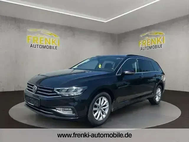 Gebraucht VW Passat Business 150 PS (110 kW) 2020 Deep black Kombi