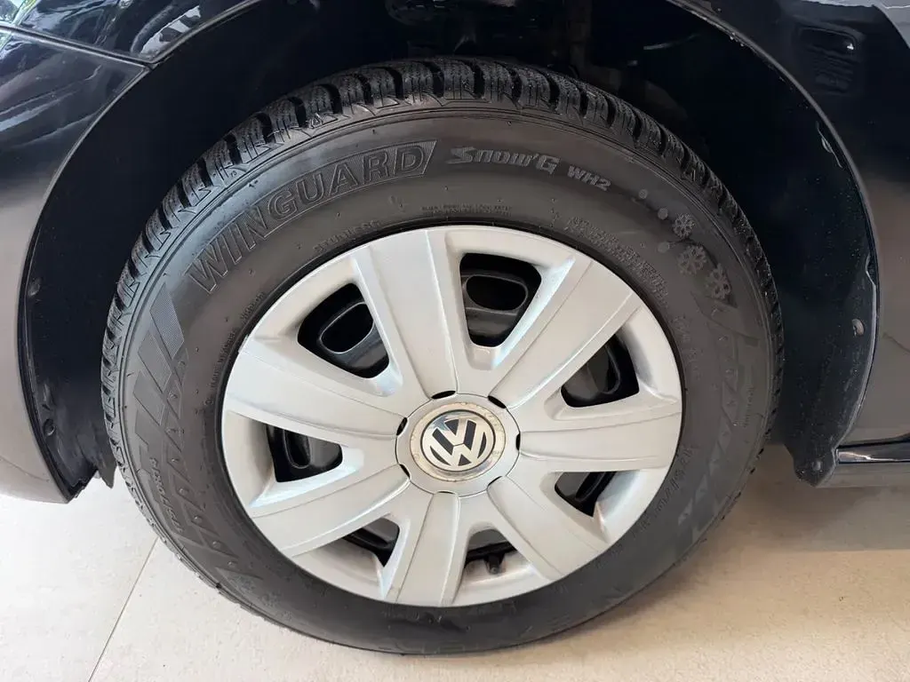 Gebraucht VW Polo Trendline 60 PS (44 kW) 2014 Schwarz Kleinwagen