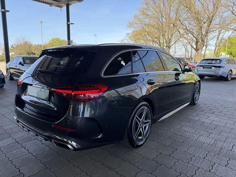 Gebraucht Mercedes C220 AMG 197 PS (144 kW) 2025 Grau Kombi