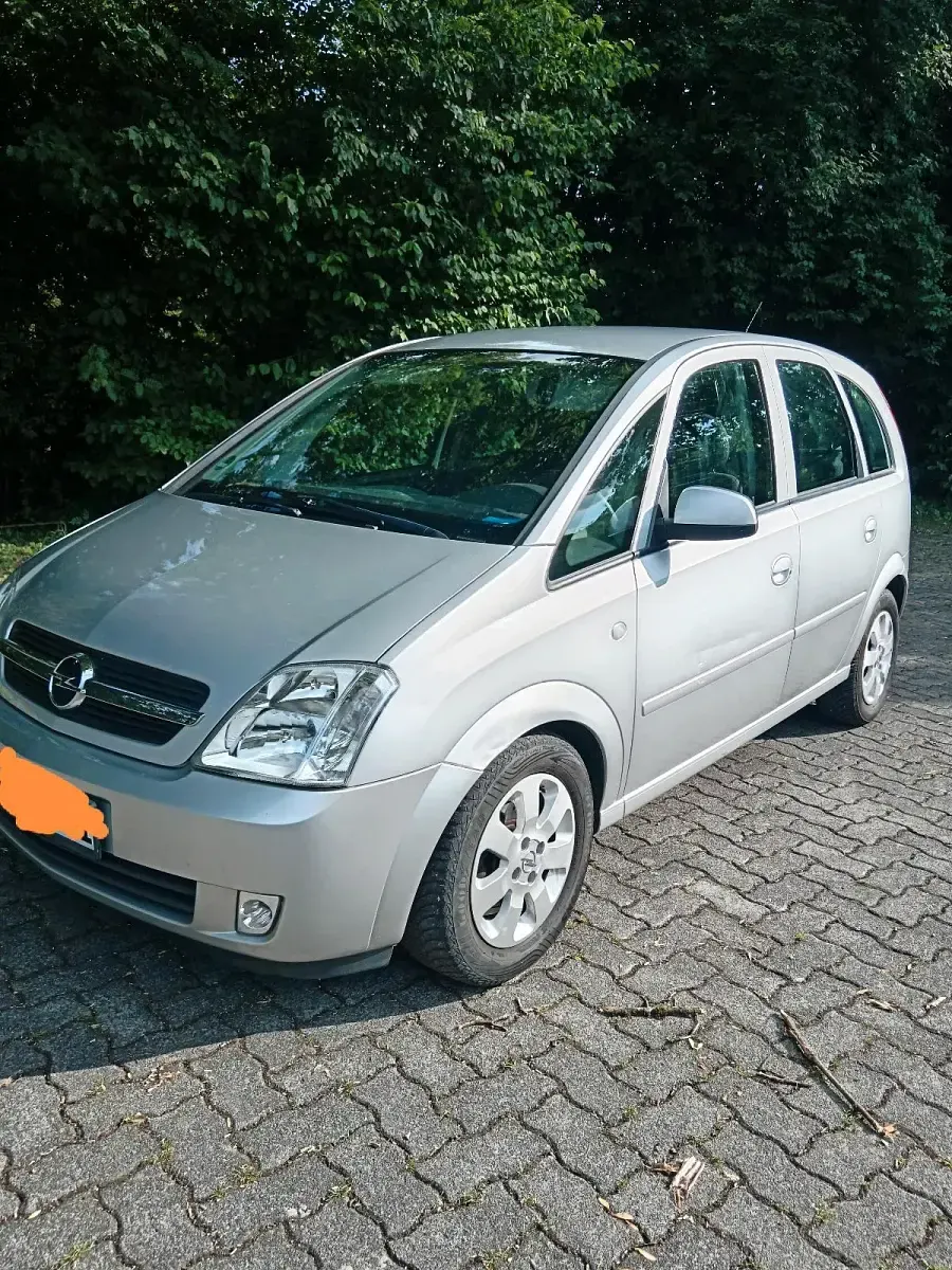 Gebraucht Opel Meriva 90 PS (66 kW) 2005 Silber Van / Kleinbus