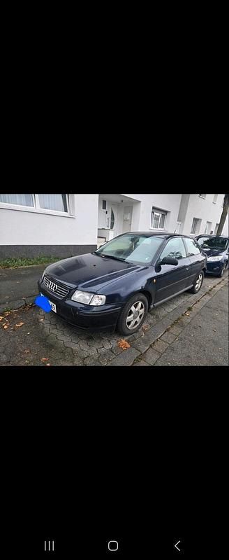 Blau Gebraucht 1998 Audi A3 Kleinwagen | 700 € (Guter Preis) - Bild 1/4