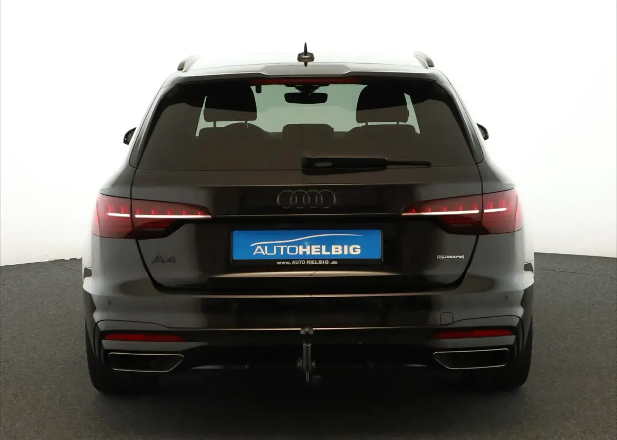 Gebraucht Audi A4 S-Line 265 PS (194 kW) 2025 Mythosschwarz metallic Limousine