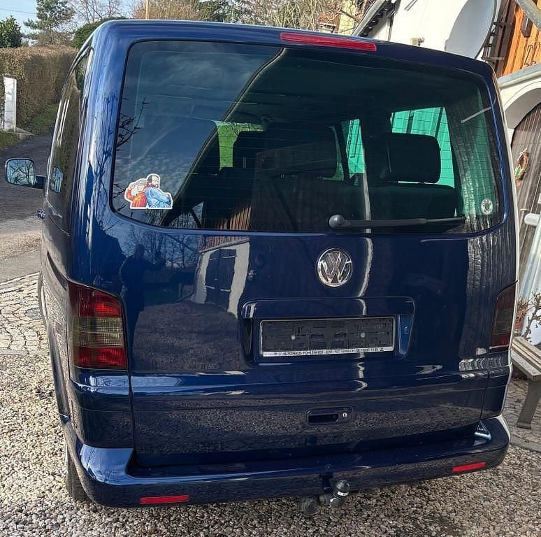 Second-hand VW T5 131 CP (96 kW) 2006 Albastru Van