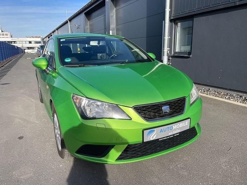 Grün Gebraucht 2013 Seat Ibiza SC Kleinwagen | 3.490 € (Guter Preis) - Bild 1/4