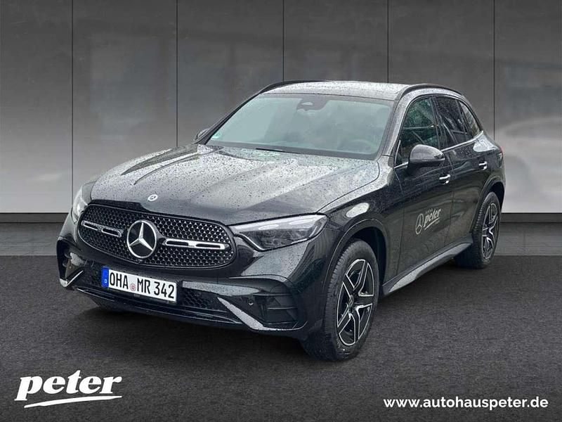 Obsidianschwarz Gebraucht 2024 Mercedes GLC300e AMG SUV | 65.840 € (Teuer) - Bild 1/3