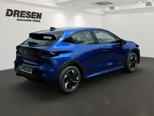 Neu Renault Clio Evolution 114 PS (83 kW) 2026 Blau Kleinwagen