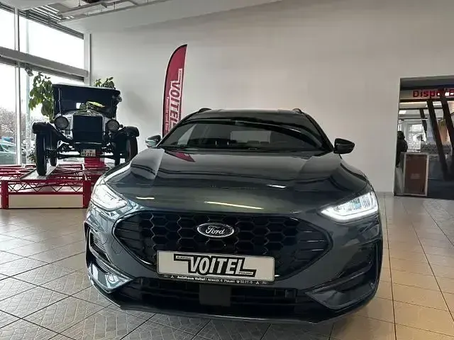 Używany Ford Focus ST-Line 155 KM (114 kW) 2024 Niebieski Kombi