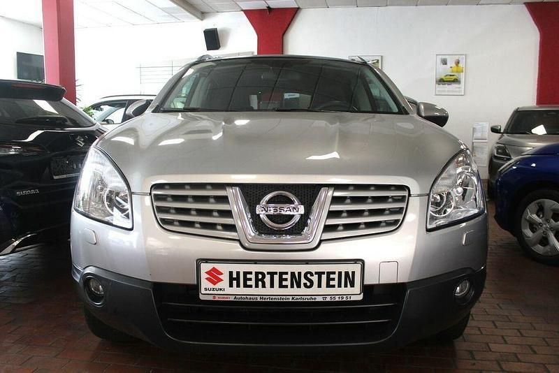 Silber Gebraucht 2009 Nissan Qashqai SUV | 7.980 € (Fairer Preis) - Bild 1/4