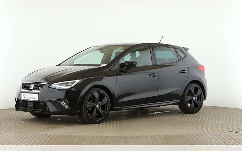 Mitternachtsschwarz Gebraucht 2021 Seat Ibiza Black Edition Limousine | 13.920 € (Fairer Preis) - Bild 1/4