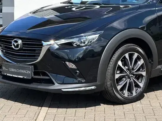Używany Mazda CX-3 Selection 121 KM (88 kW) 2021 Czarny SUV