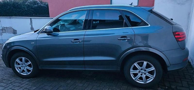 Gebraucht Audi Q3 S-Line 177 PS (130 kW) 2013 Grau SUV