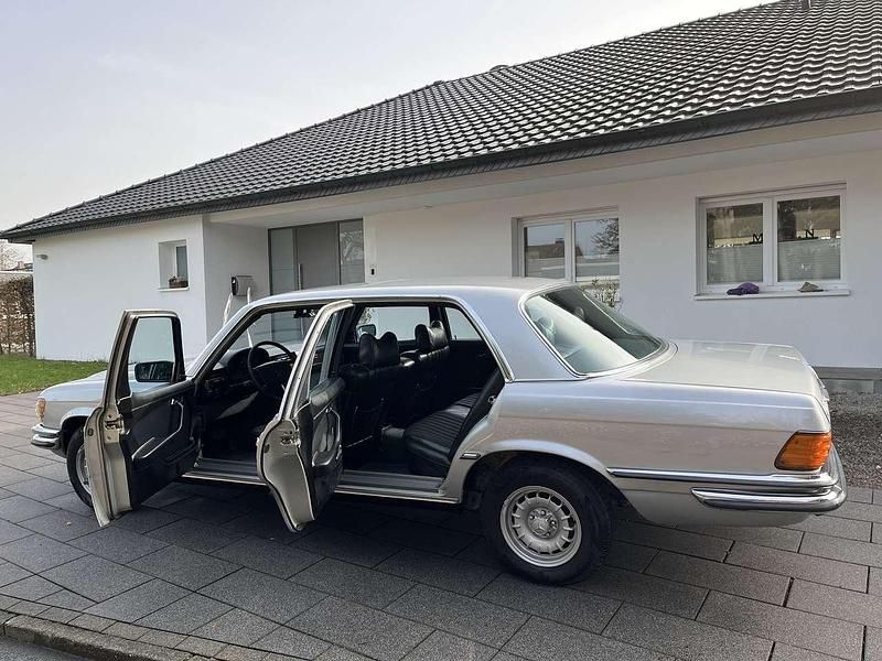 Gebraucht Mercedes 450 224 PS (164 kW) 1974 Silber Limousine