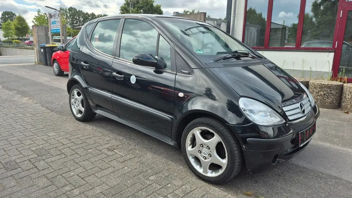 Gebraucht Mercedes A160 Classic 102 PS (75 kW) 2000 Schwarz Kleinwagen