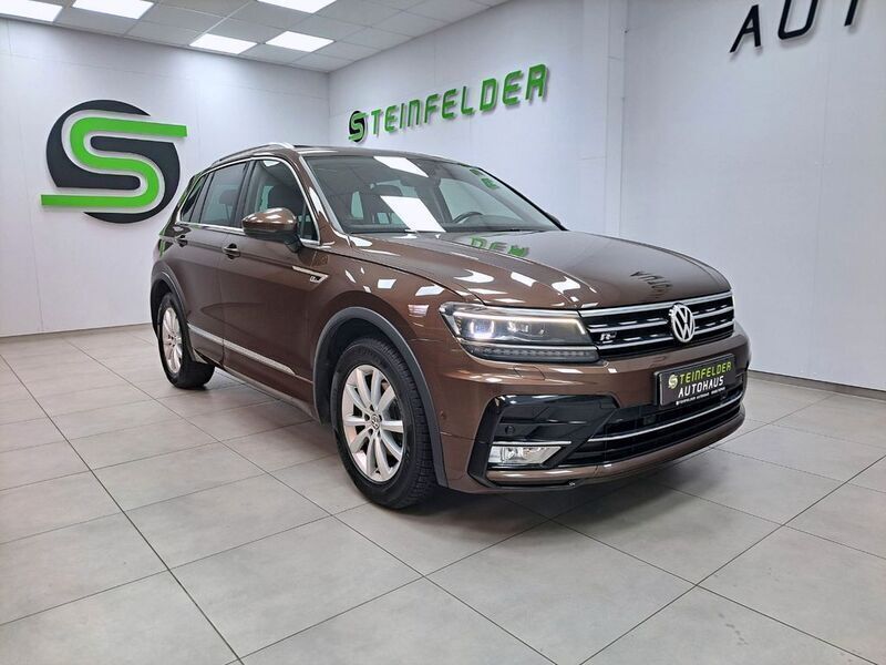 Nutshell brown metallic Gebraucht 2017 VW Tiguan R-line SUV | 22.990 € (Guter Preis) - Bild 1/4