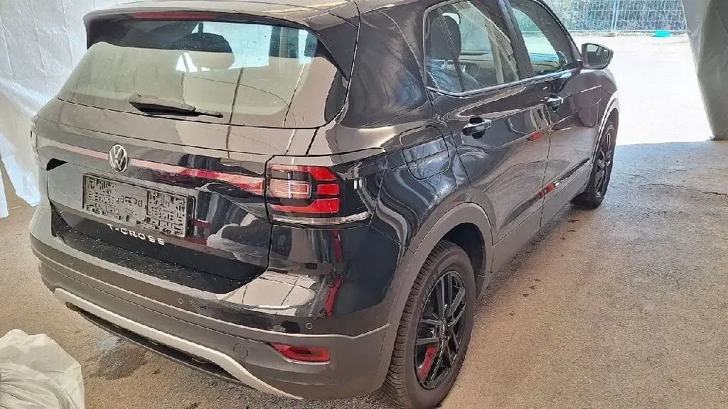 Gebraucht VW T-Cross 110 PS (80 kW) 2021 Schwarz SUV