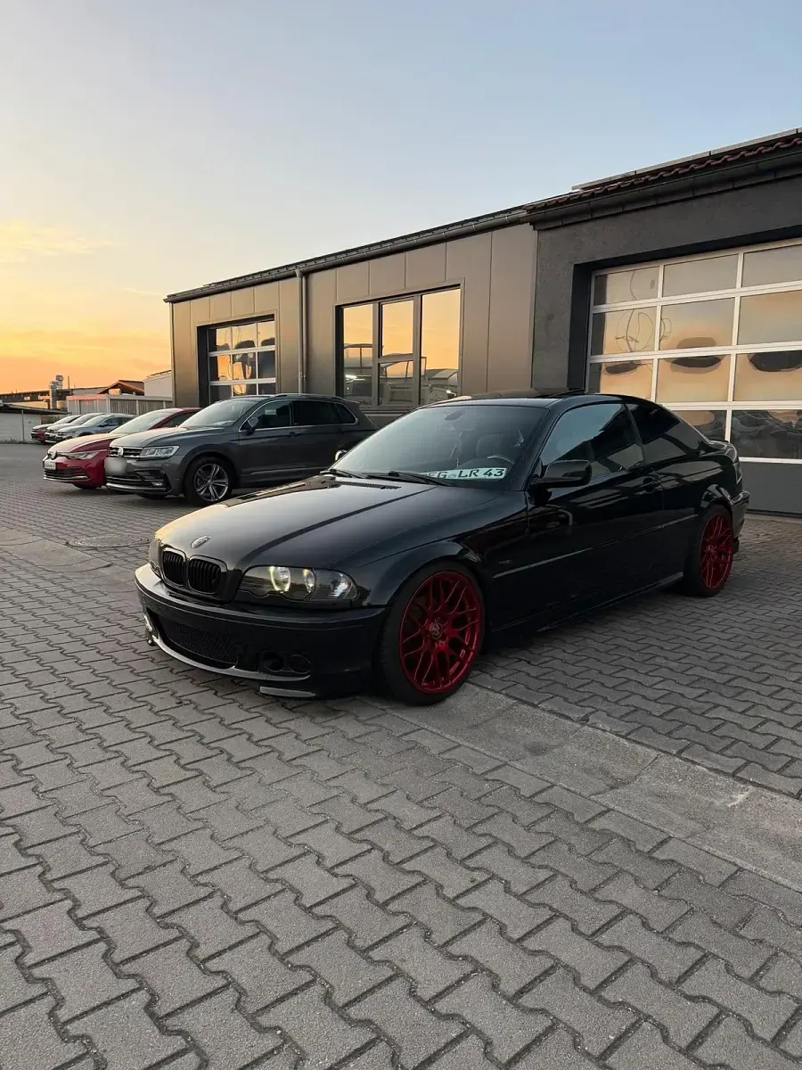 Gebraucht BMW 320 M Sport 170 PS (125 kW) 2003 Schwarz Coupé