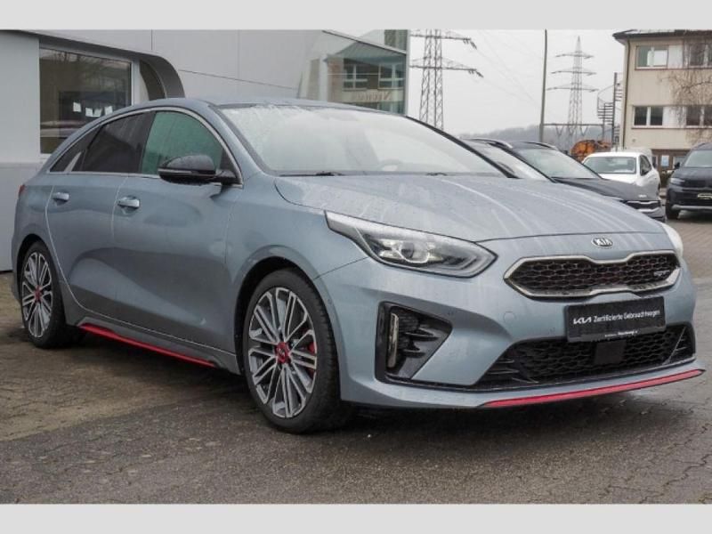 Gebraucht Kia ProCeed 204 PS (150 kW) 2022 Lunarsilber met. (metallic) Kombi