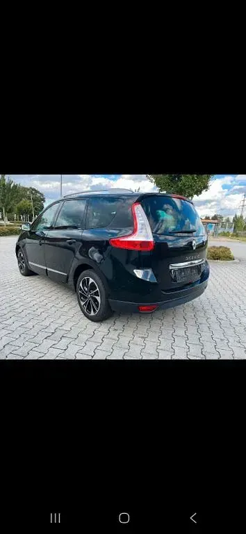 Gebraucht Renault Grand Scénic III Bose Edition 132 PS (97 kW) 2015 Schwarz Van / Kleinbus