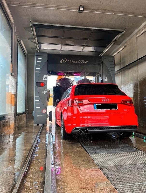 Gebraucht Audi A3 S-Line 150 PS (110 kW) 2015 Rot Kombi