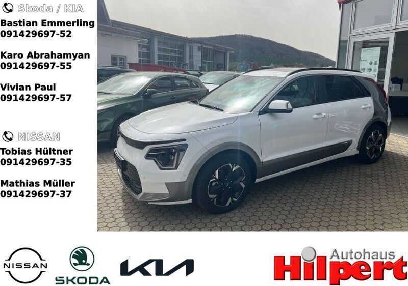 Weiß Gebraucht 2024 Kia e-Niro SUV | 42.440 € - Bild 1/4