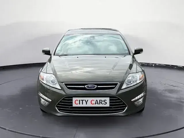 Gebraucht Ford Mondeo Titanium 200 PS (147 kW) 2014 Braun Limousine