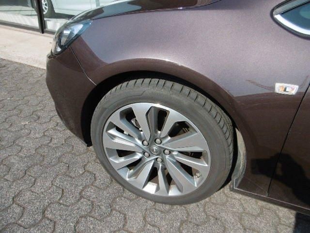 Gebraucht Opel Cascada Innovation 200 PS (147 kW) 2017 Braun Cabrio