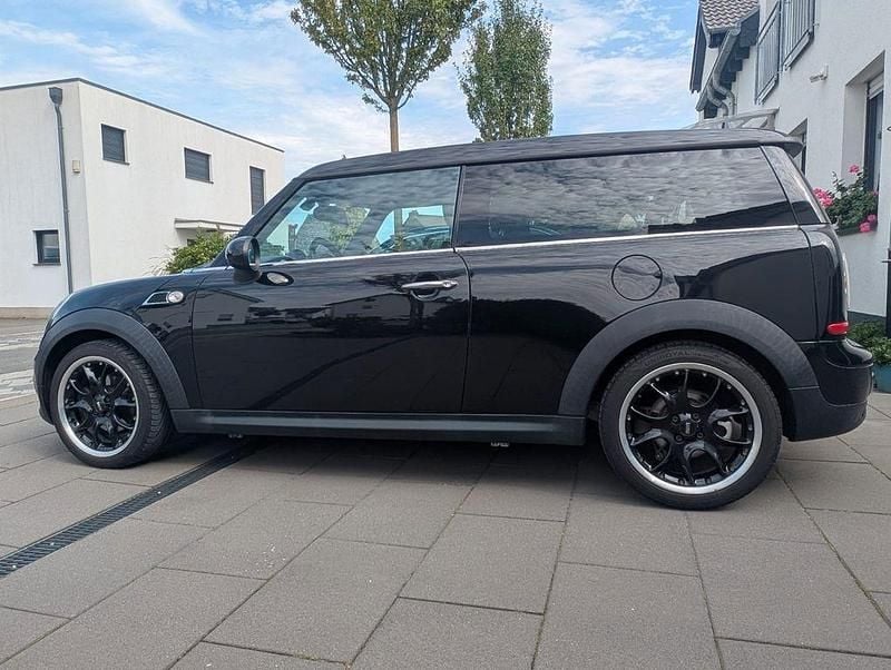 Gebraucht Mini Cooper Clubman 122 PS (89 kW) 2011 Schwarz Kombi