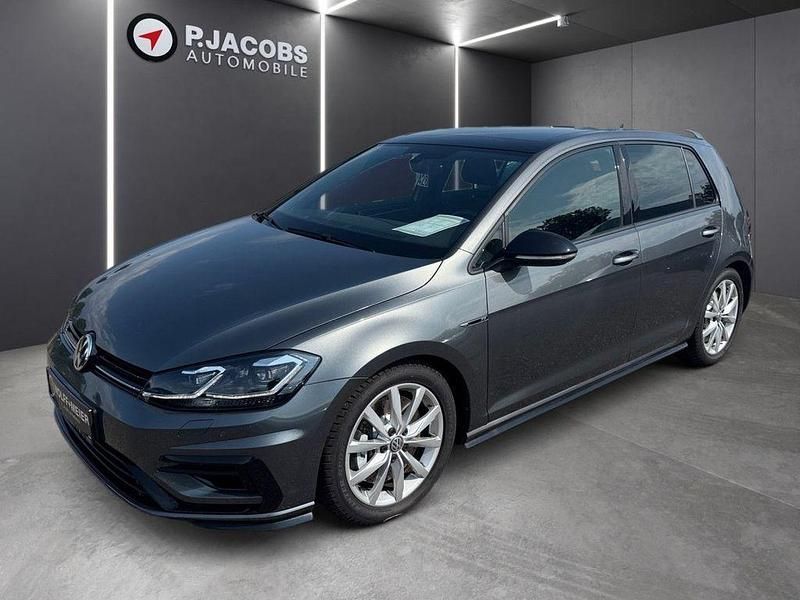 Grau Gebraucht 2018 VW Golf VII R Limousine | 20.900 € (Fairer Preis) - Bild 1/4