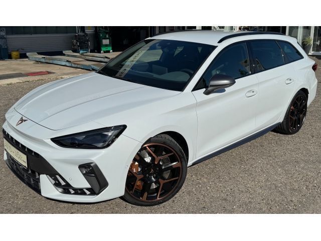 Weiß Neu 2024 Cupra Leon VZ Kombi | 47.950 € (Teuer) - Bild 1/4
