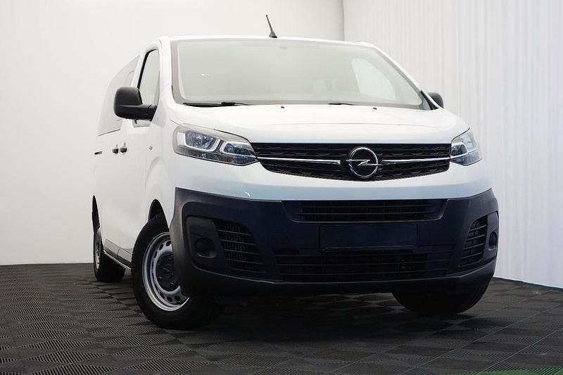Weiß Gebraucht 2021 Opel Vivaro Selection Van | 19.950 € (Teuer) - Bild 1/4