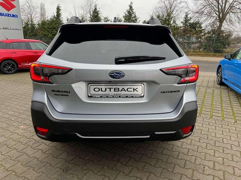 Neu Subaru Outback Exclusive+ 169 PS (124 kW) 2025 Ice silver Kombi