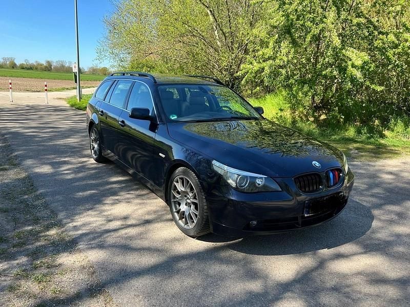 Gebraucht BMW 525 Basis 177 PS (130 kW) 2004 Kombi