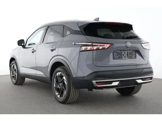 Gebraucht Nissan Qashqai N-Connecta 190 PS (139 kW) 2025 Grau SUV