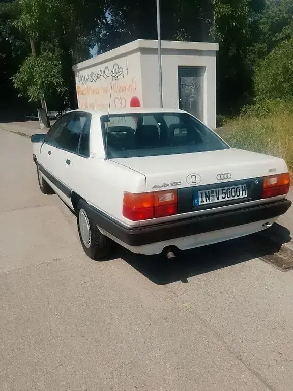 Gebraucht Audi 100 122 PS (89 kW) 1989 Weiß Limousine