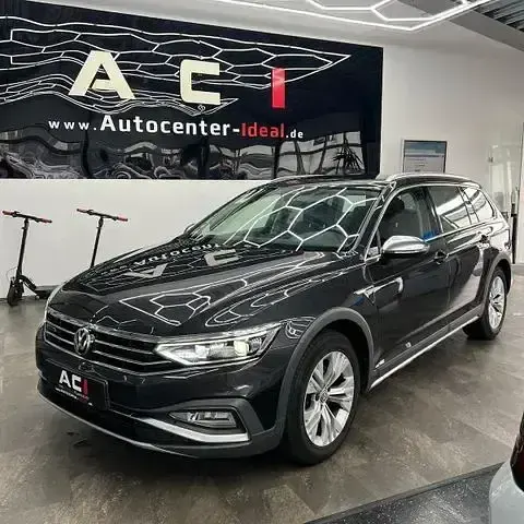 Gebraucht VW Passat Alltrack 190 PS (139 kW) 2020 Grau Kombi