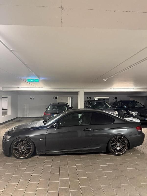 Gebraucht BMW 335 Performance 306 PS (225 kW) 2007 Grau Coupé