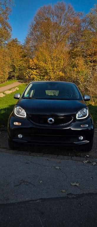 Schwarz Gebraucht 2018 Smart ForFour Kleinwagen | 5.900 € (Fairer Preis) - Bild 1/4